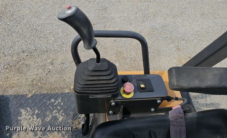 image for item DS6345 2011 Case DV201  double drum vibratory roller