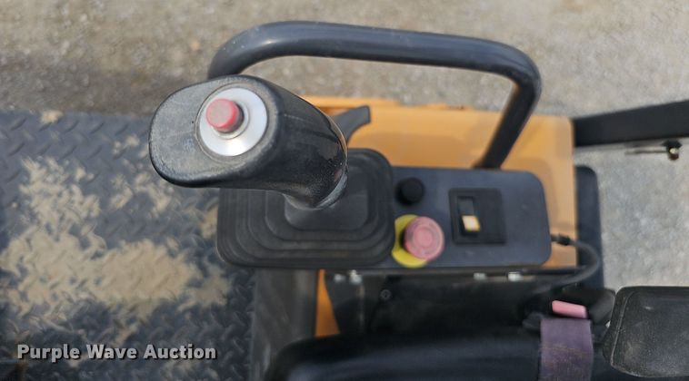 image for item DS6345 2011 Case DV201  double drum vibratory roller