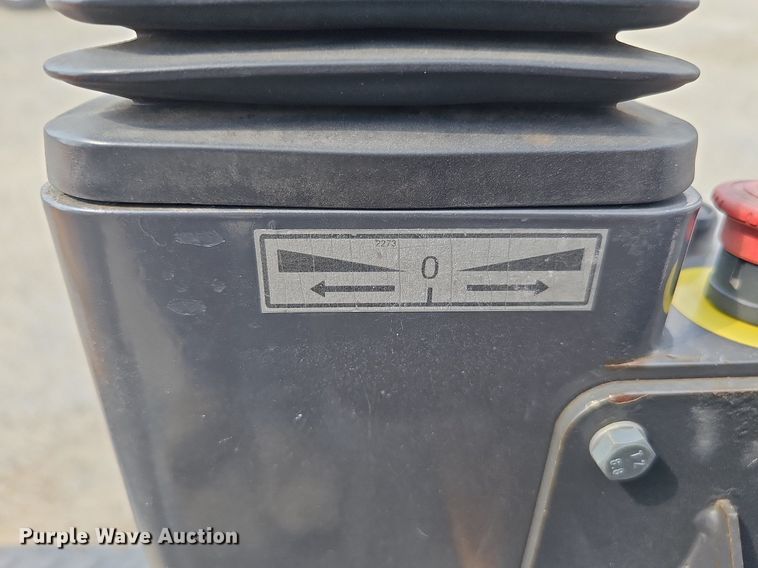 image for item DS6345 2011 Case DV201  double drum vibratory roller