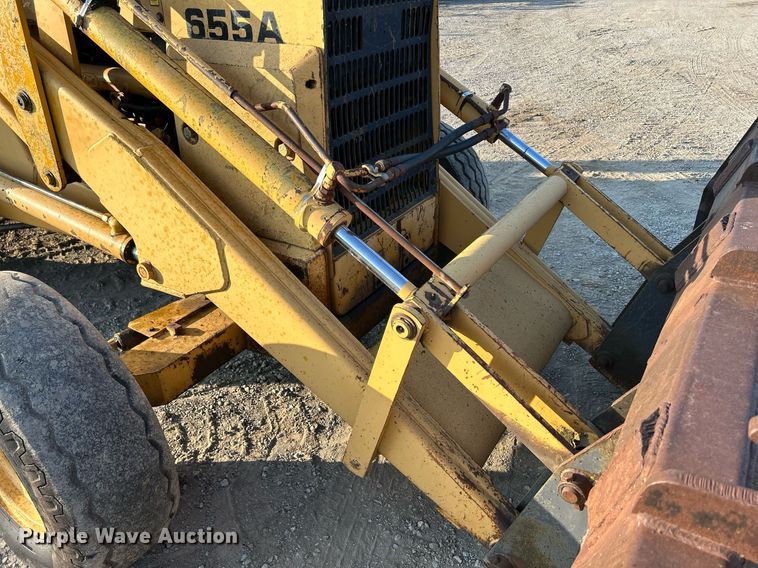 image for item DS6346 Ford 655A  backhoe