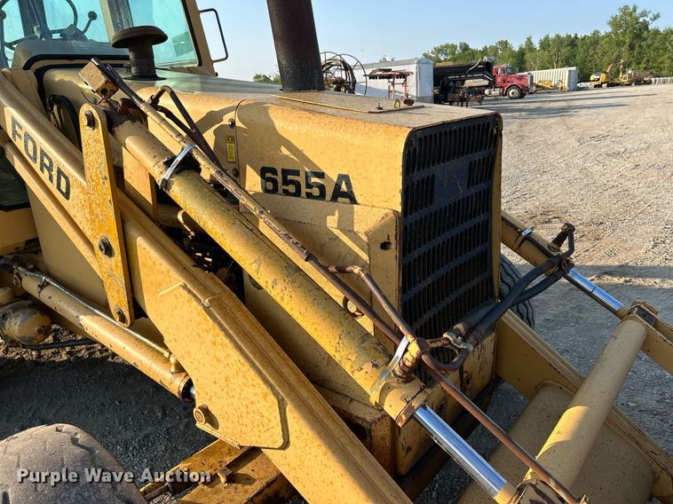 image for item DS6346 Ford 655A  backhoe