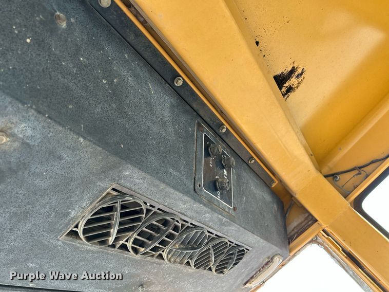 image for item DS6346 Ford 655A  backhoe