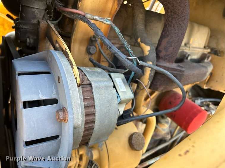 image for item DS6346 Ford 655A  backhoe