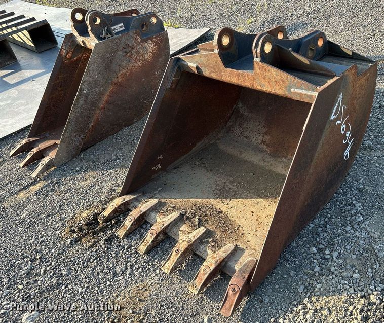 image for item DS6346 Ford 655A  backhoe