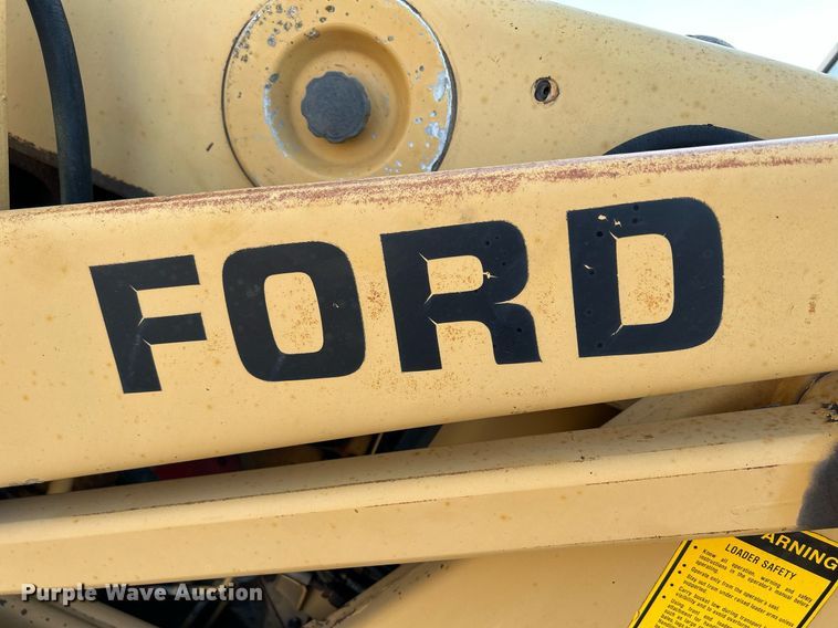 image for item DS6346 Ford 655A  backhoe