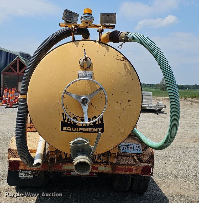 image for item DS6347 Vac-Tron PMD-800T  vacuum excavator