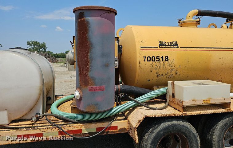 image for item DS6347 Vac-Tron PMD-800T  vacuum excavator