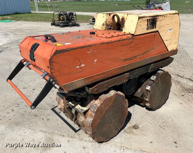 image for item DS6351 2008 Dynapac LP8500  trench compactor