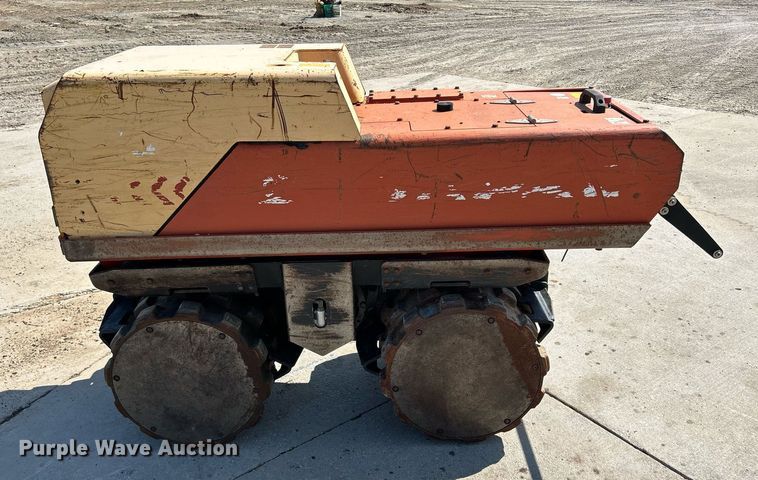 image for item DS6351 2008 Dynapac LP8500  trench compactor