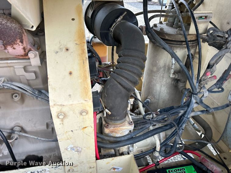 image for item DS6353 2005 Ingersoll Rand P185WJD  air compressor