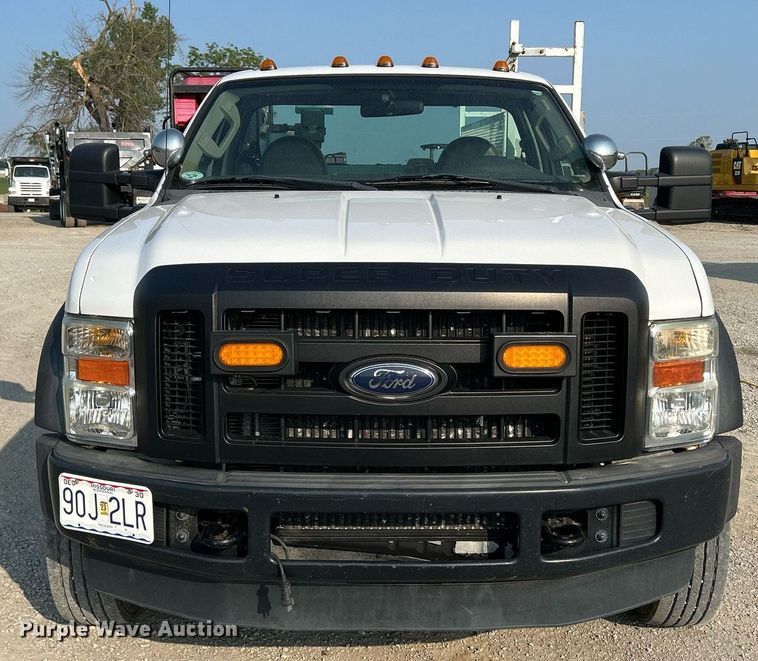 image for item DS6355 2008 Ford F550 Super Duty XL  utility / service truck
