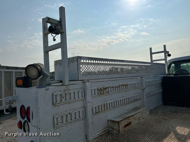 image for item DS6355 2008 Ford F550 Super Duty XL  utility / service truck