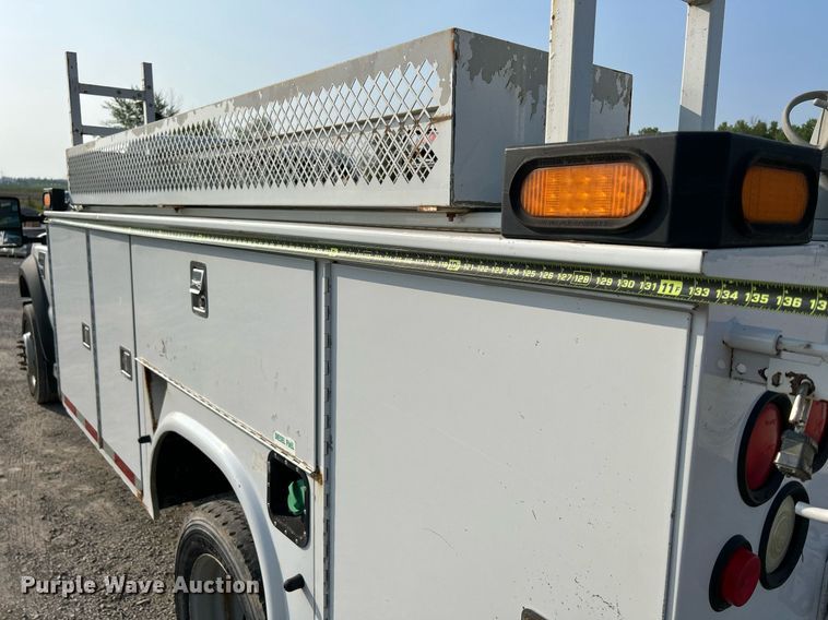 image for item DS6355 2008 Ford F550 Super Duty XL  utility / service truck