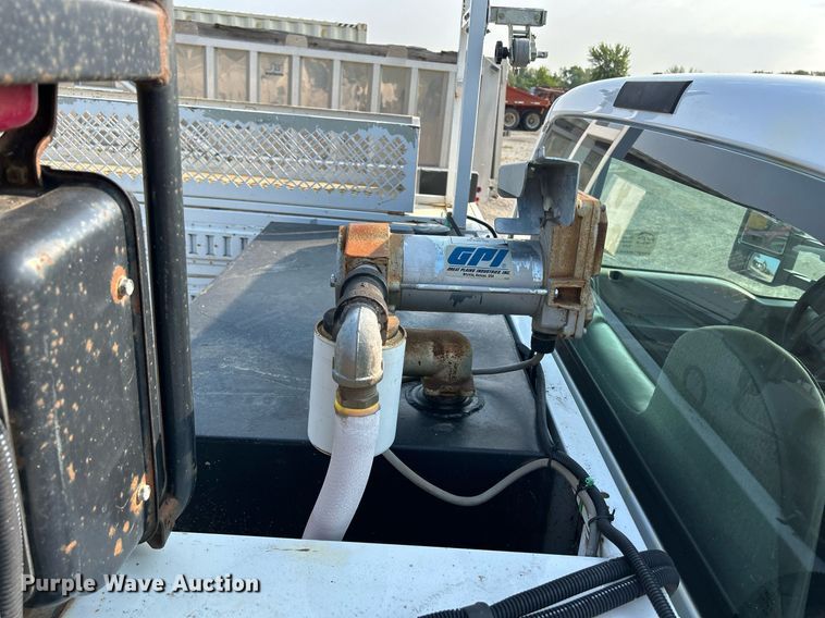 image for item DS6355 2008 Ford F550 Super Duty XL  utility / service truck