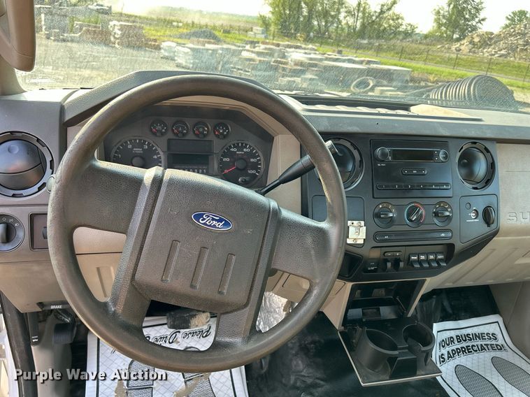 image for item DS6355 2008 Ford F550 Super Duty XL  utility / service truck