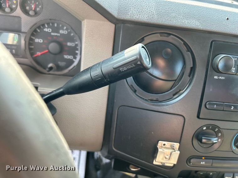 image for item DS6355 2008 Ford F550 Super Duty XL  utility / service truck
