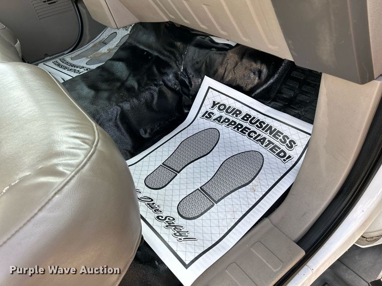 image for item DS6355 2008 Ford F550 Super Duty XL  utility / service truck