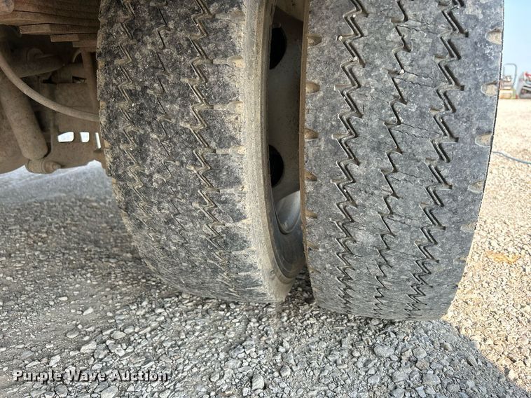 image for item DS6355 2008 Ford F550 Super Duty XL  utility / service truck