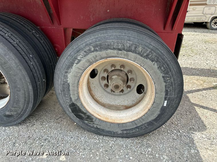 image for item DS6356 1996 Midland MG40CLAM  bottom dump trailer