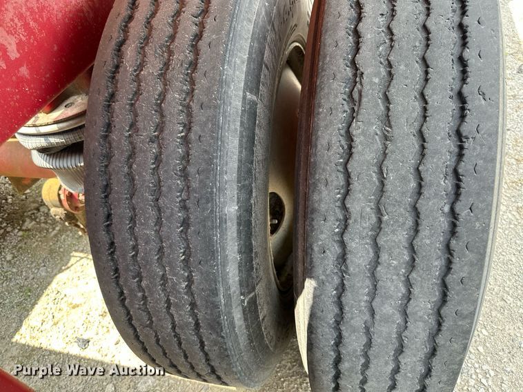 image for item DS6356 1996 Midland MG40CLAM  bottom dump trailer