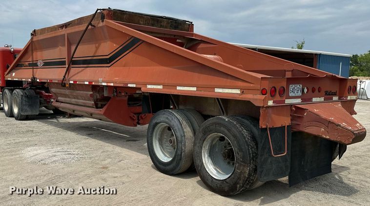 image for item DS6357 1996 Midland MG40CLAM  bottom dump trailer