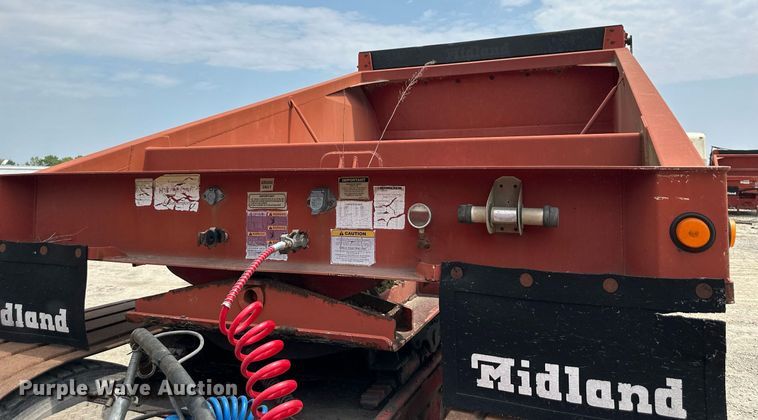 image for item DS6357 1996 Midland MG40CLAM  bottom dump trailer
