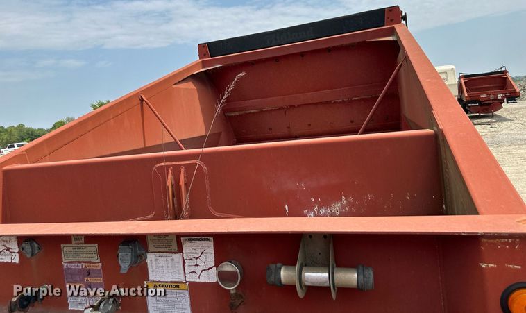 image for item DS6357 1996 Midland MG40CLAM  bottom dump trailer