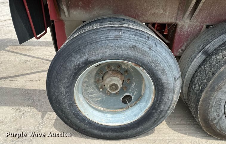 image for item DS6357 1996 Midland MG40CLAM  bottom dump trailer