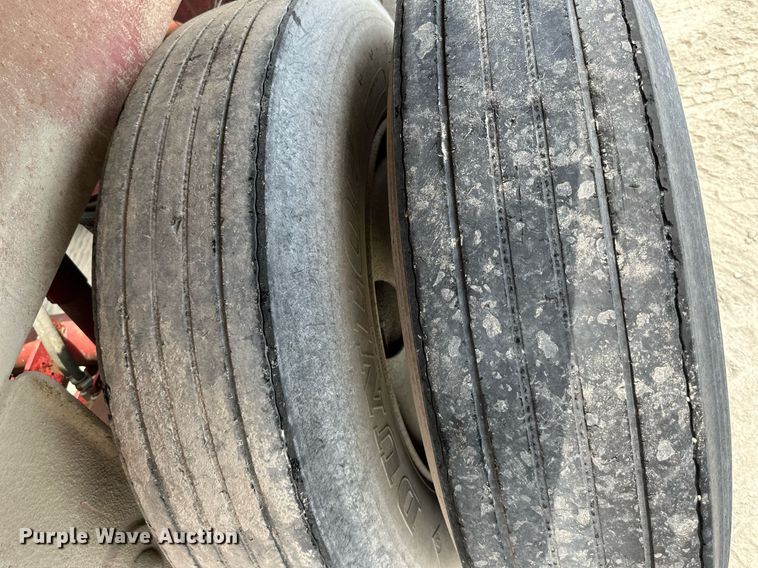 image for item DS6357 1996 Midland MG40CLAM  bottom dump trailer