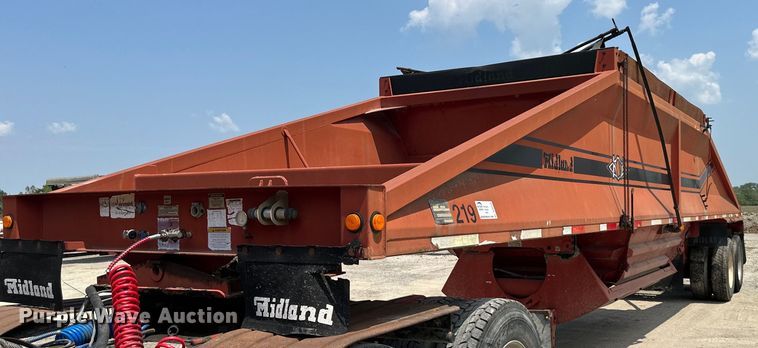 image for item DS6358 1996 Midland MG40CLAM  bottom dump trailer