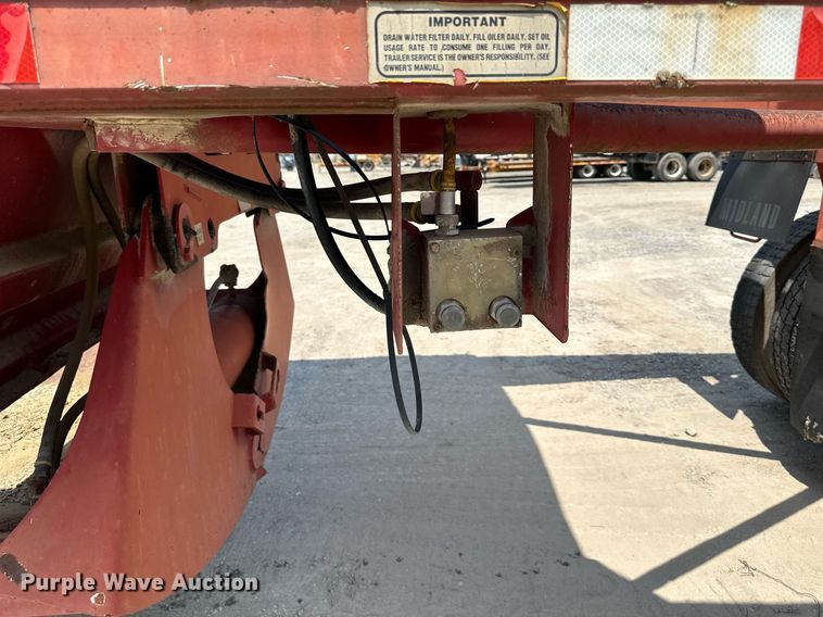 image for item DS6358 1996 Midland MG40CLAM  bottom dump trailer