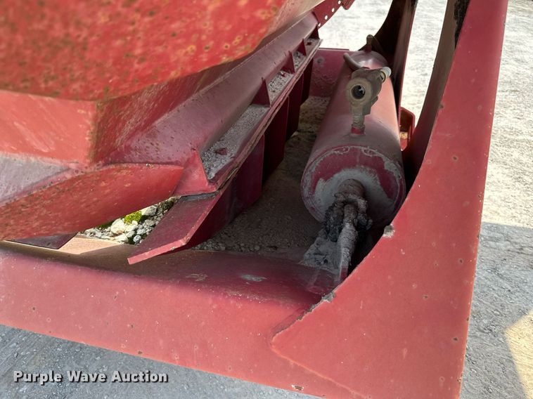 image for item DS6358 1996 Midland MG40CLAM  bottom dump trailer