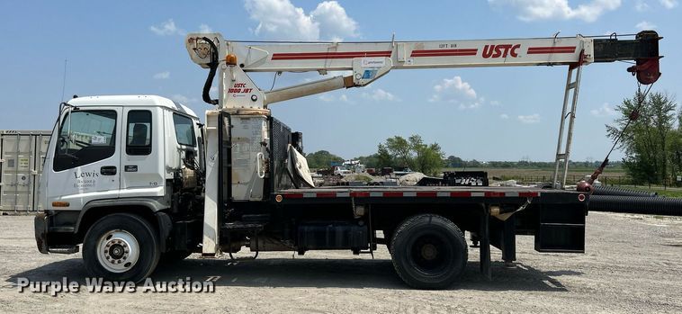 image for item DS6360 2000 Chevrolet T8500  crane truck