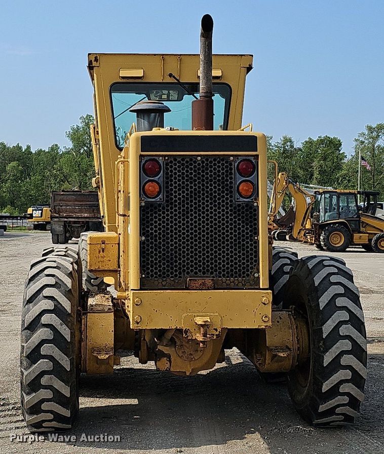 image for item DS6362 1988 Caterpillar 140G  VHP motor grader