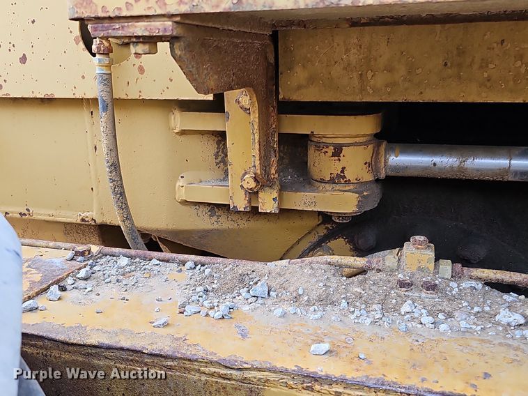 image for item DS6362 1988 Caterpillar 140G  VHP motor grader