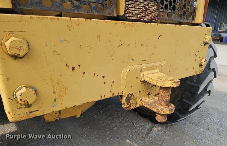 image for item DS6362 1988 Caterpillar 140G  VHP motor grader