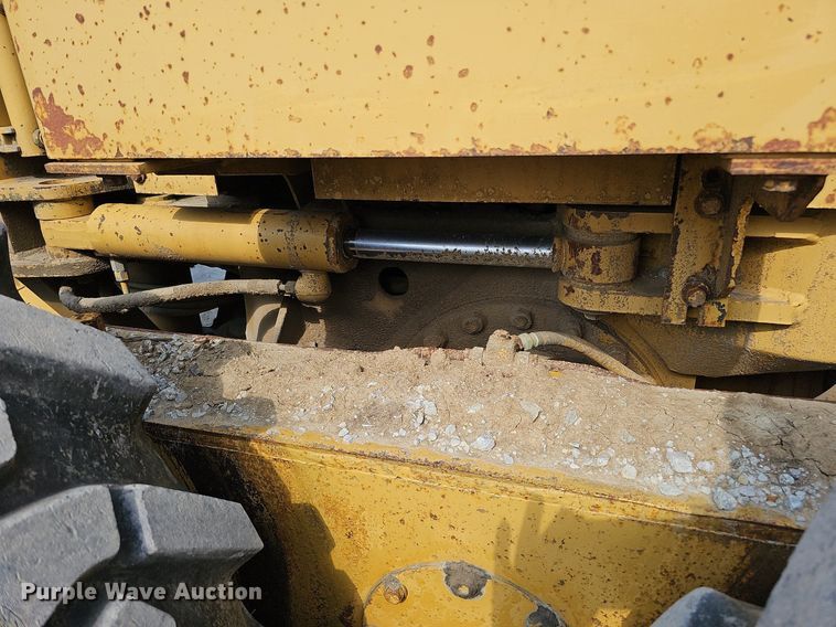 image for item DS6362 1988 Caterpillar 140G  VHP motor grader