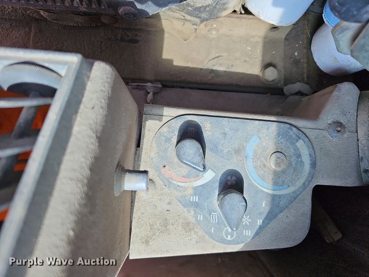 image for item DS6362 1988 Caterpillar 140G  VHP motor grader