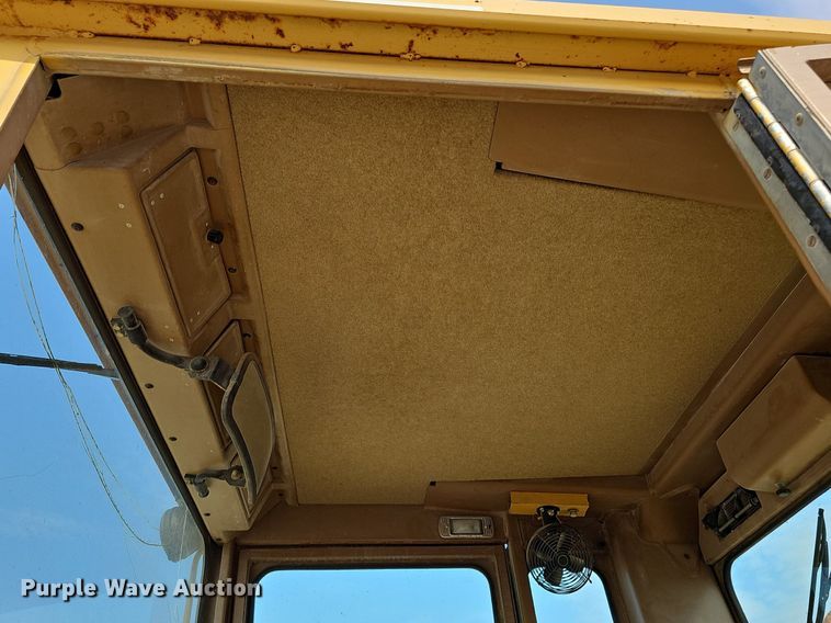 image for item DS6362 1988 Caterpillar 140G  VHP motor grader