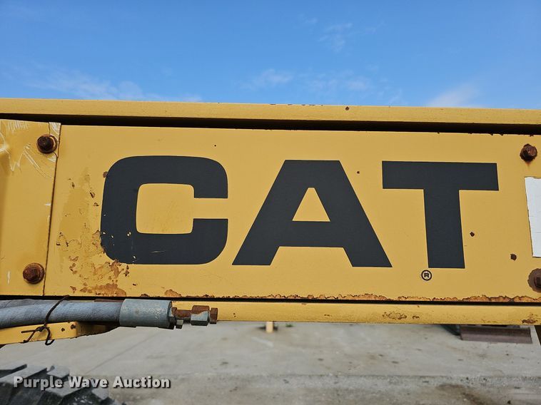 image for item DS6362 1988 Caterpillar 140G  VHP motor grader