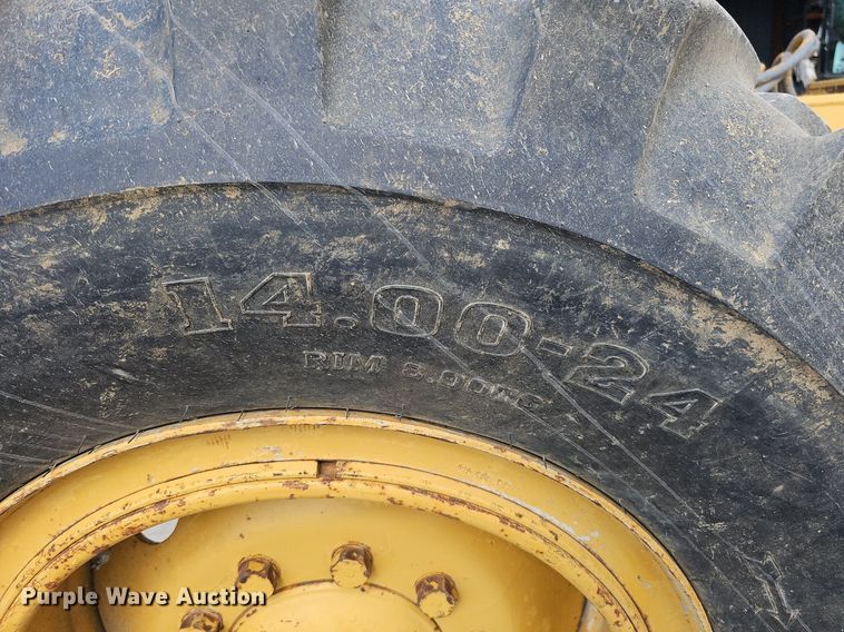 image for item DS6362 1988 Caterpillar 140G  VHP motor grader