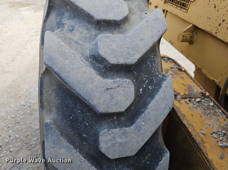 image for item DS6362 1988 Caterpillar 140G  VHP motor grader