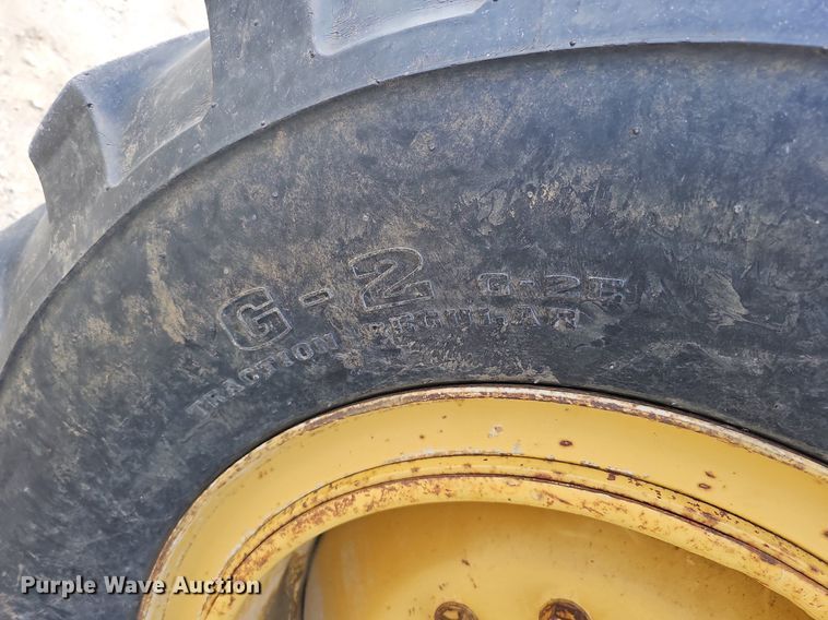 image for item DS6362 1988 Caterpillar 140G  VHP motor grader