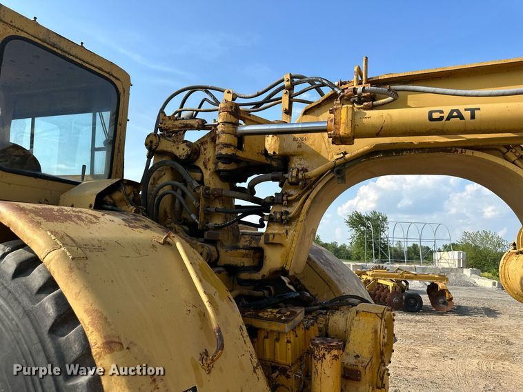 image for item DS6363 1975 Caterpillar 623B  elevating scraper