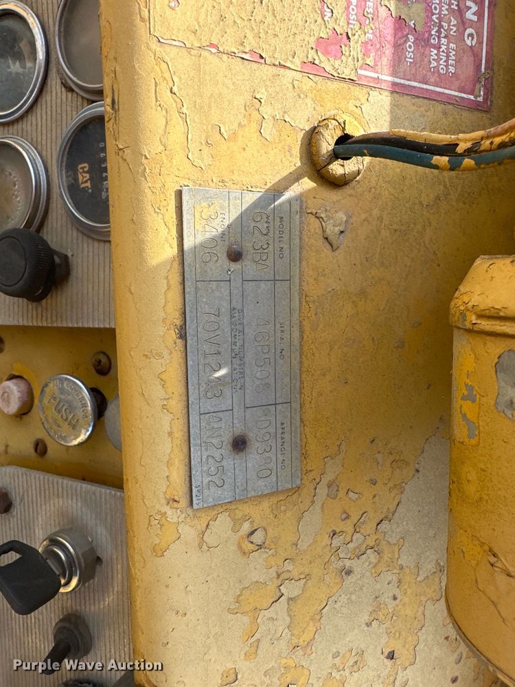 image for item DS6363 1975 Caterpillar 623B  elevating scraper