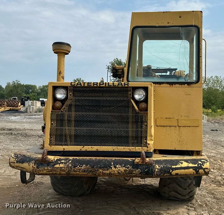 image for item DS6364 1976 Caterpillar 613B  elevating scraper