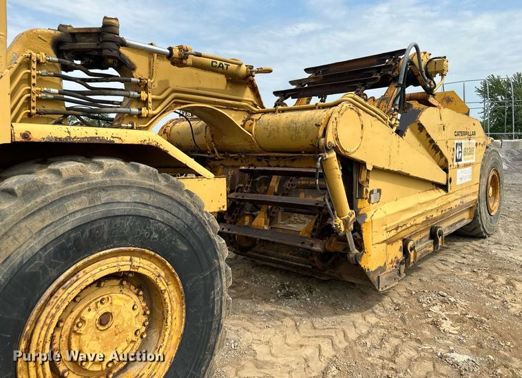 image for item DS6364 1976 Caterpillar 613B  elevating scraper