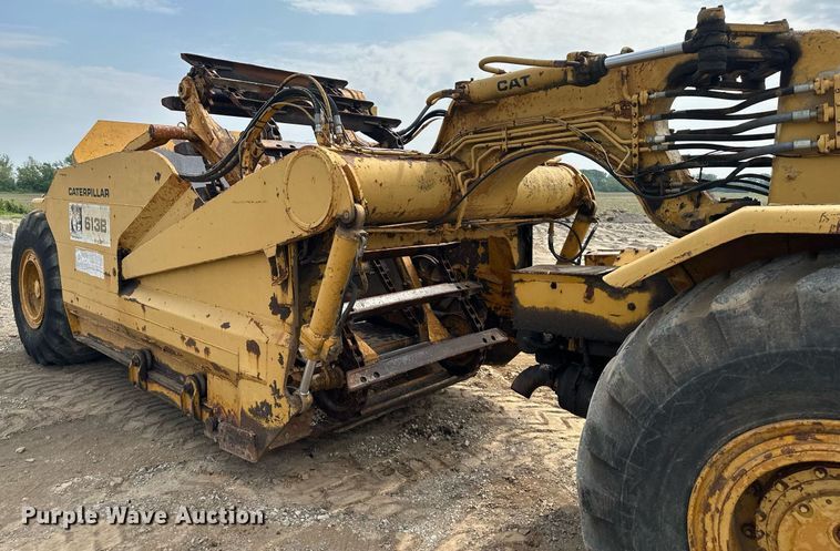 image for item DS6364 1976 Caterpillar 613B  elevating scraper