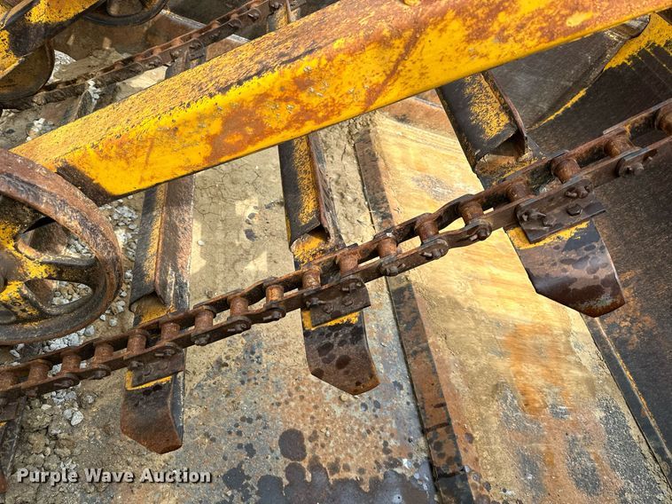 image for item DS6364 1976 Caterpillar 613B  elevating scraper