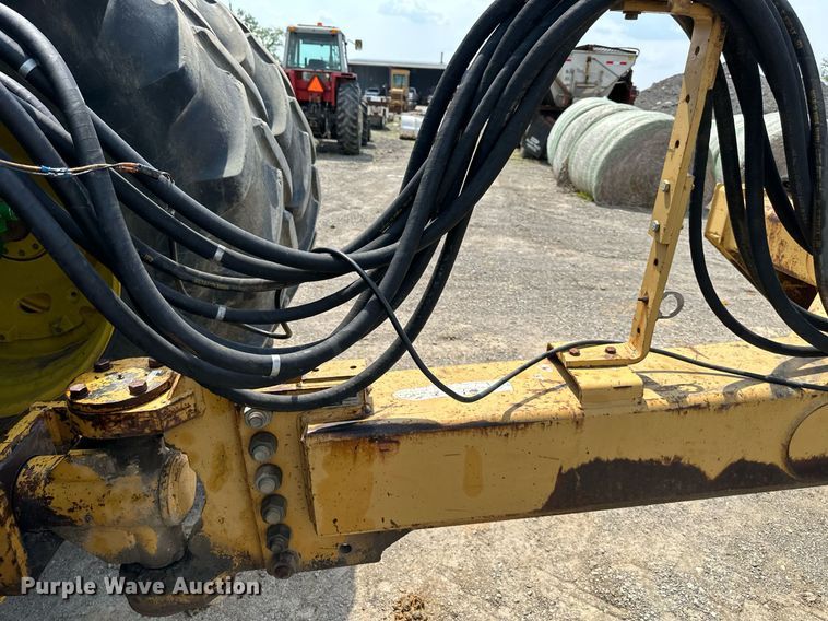 image for item DS6366 1998 Icon 17B  scraper